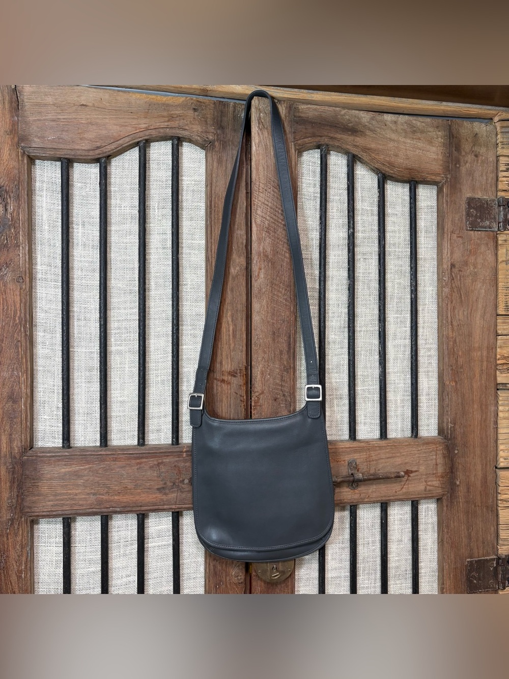 VTG Coach Small Hippie Flap Bag Gray Leather Crossbody
